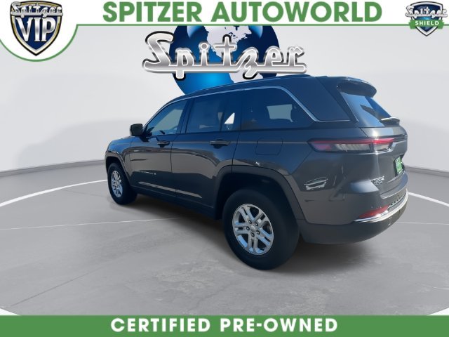 Used 2023 Gray Jeep Laredo image 11