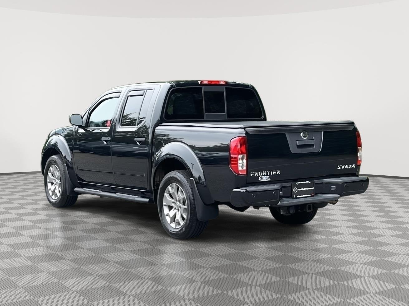 Used 2020 Magnetic Black Pearl Nissan SV image 7
