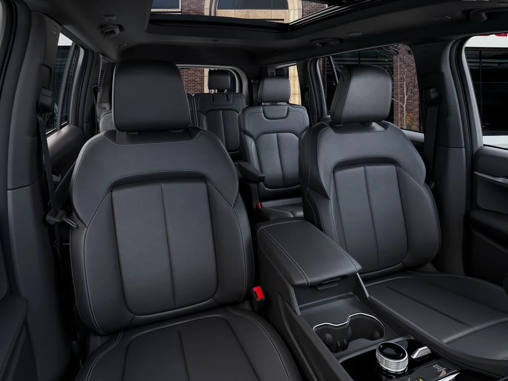 New 2026 Baltic Gray Metallic Clear-Coat Exterior Paint Jeep Limited image 16