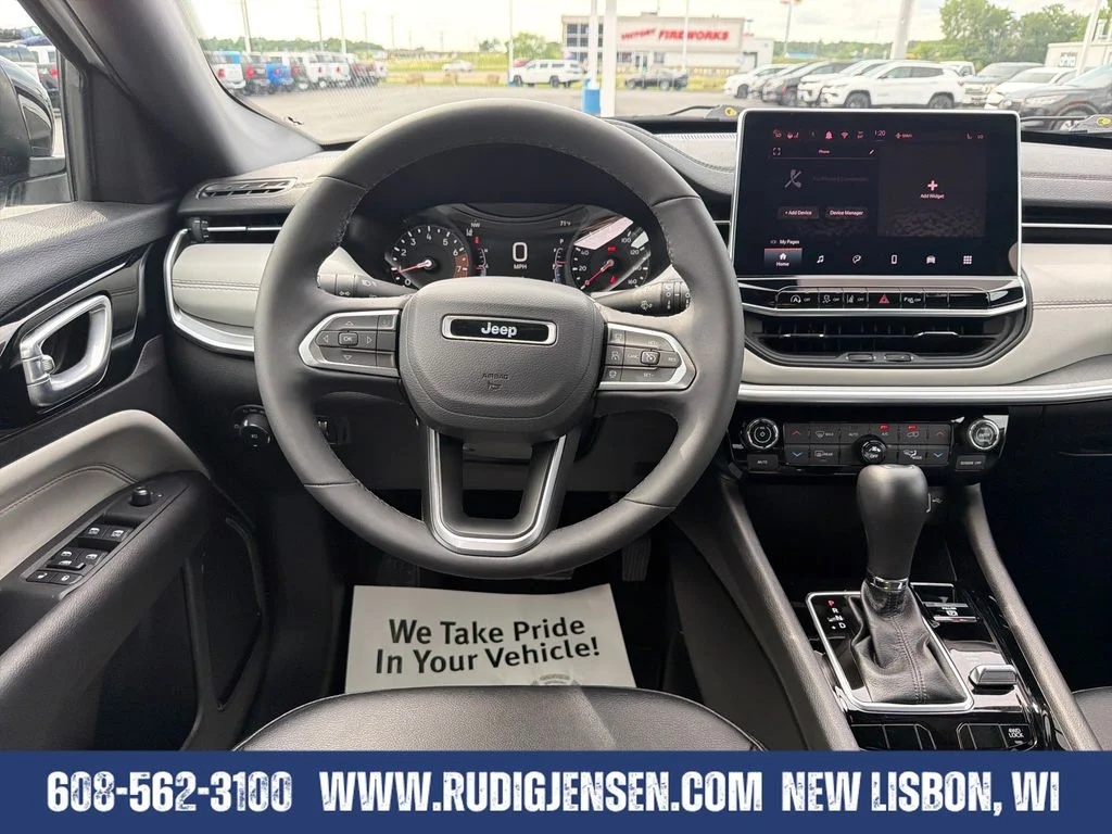 Used 2025 White Jeep Limited image 13