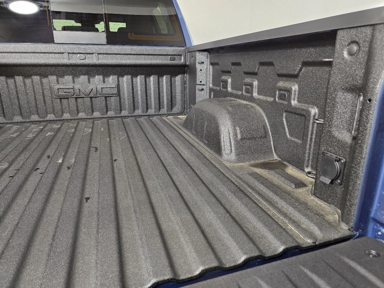 New 2026 Downpour Metallic GMC Elevation image 6