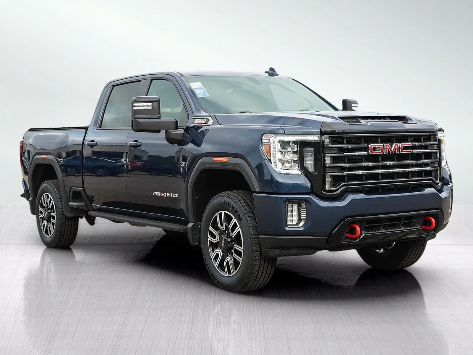 Used 2022 Pacific Blue Metallic GMC AT4 image 7