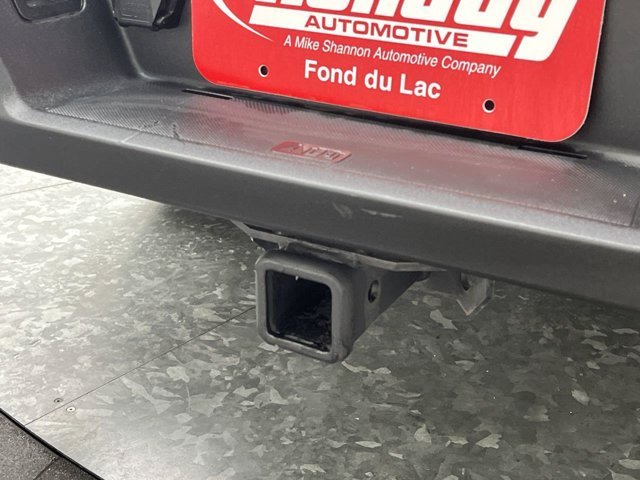 Used 2023 Hot Pepper Red Tinted Clearcoat Ford XLT image 31