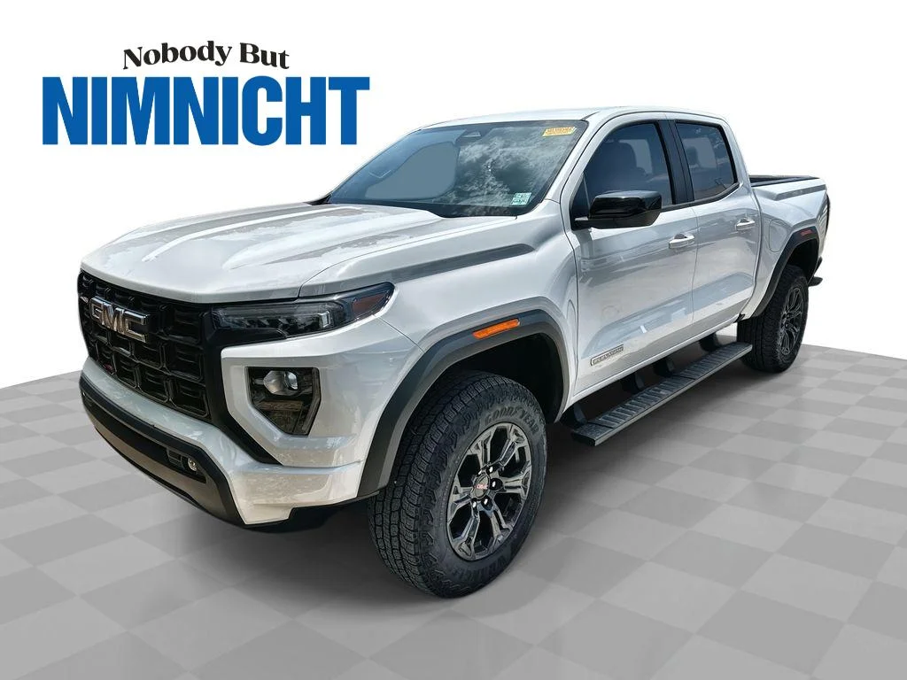 2024 GMC Canyon 2WD Elevation Crew Cab Short Box's photo