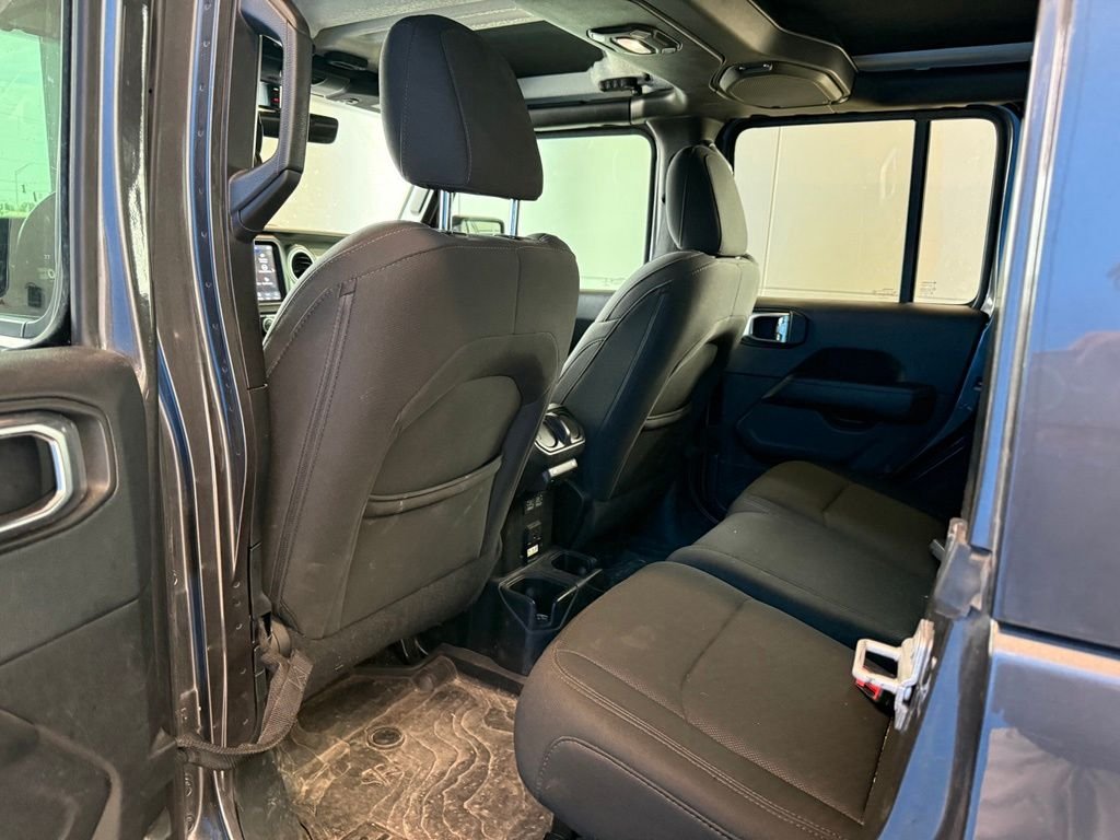 Used 2018 Gray Jeep Unlimited Sahara image 12