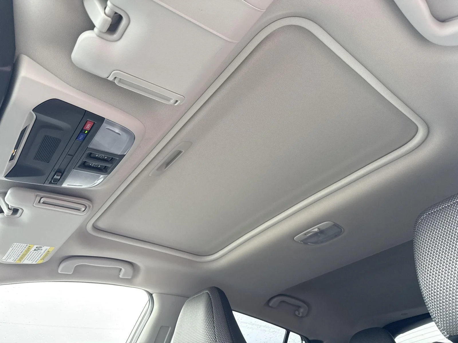 Used 2024 Crystal White Pearl Subaru Premium image 8