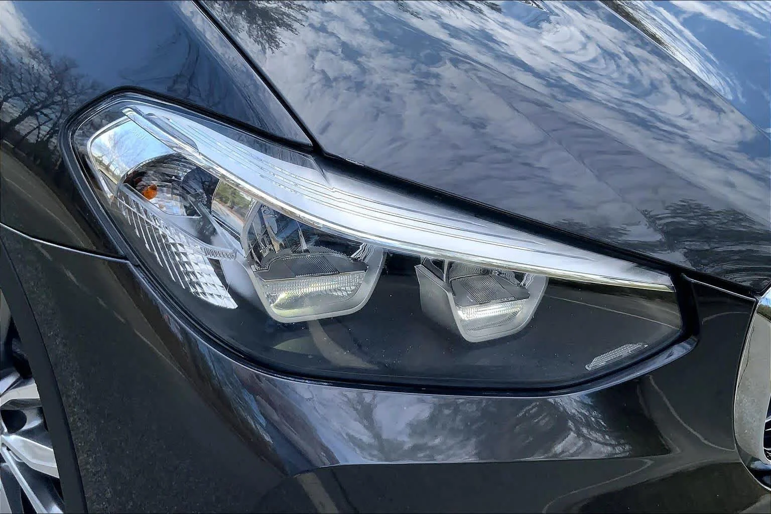 Used 2019 Dark Graphite Metallic BMW xDrive30i image 26