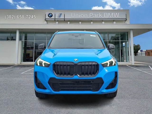 New 2026 Daytona Beach Blue BMW xDrive28i image 2