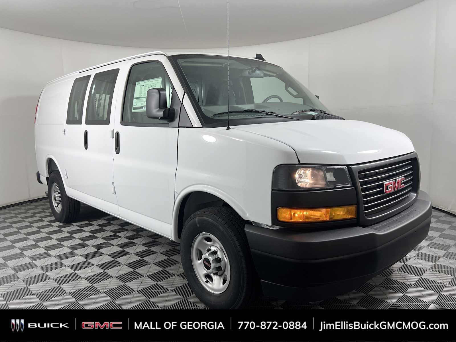 2025 GMC Savana 2500's photo