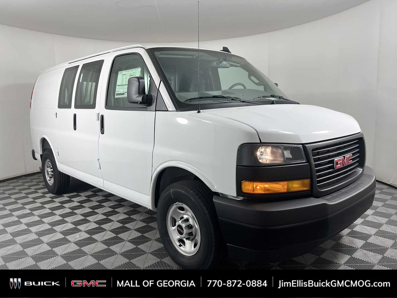 2025 GMC Savana 2500's photo
