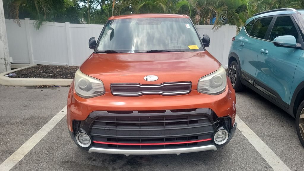 Used 2018 Kia Soul Base with VIN KNDJX3AA4J7577891 for sale in Bradenton, FL