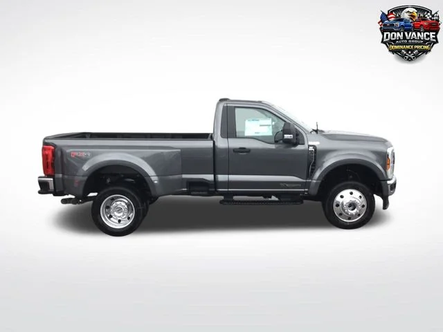 New 2026 Carbonized Gray Metallic Ford F-450® XLT image 6