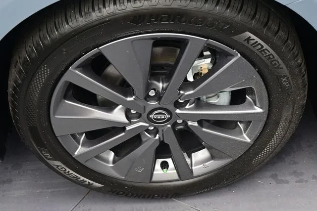 New 2026 Gray Nissan SL image 31