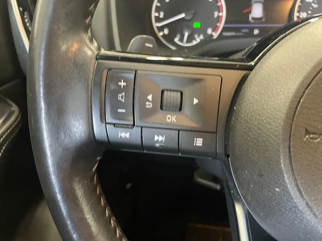 Certified Used 2023 Gray Nissan SV image 13