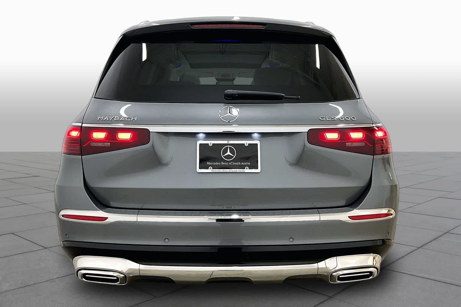 Certified Used 2026 Selenite Grey Metallic Mercedes-Benz Maybach GLS 600 image 5