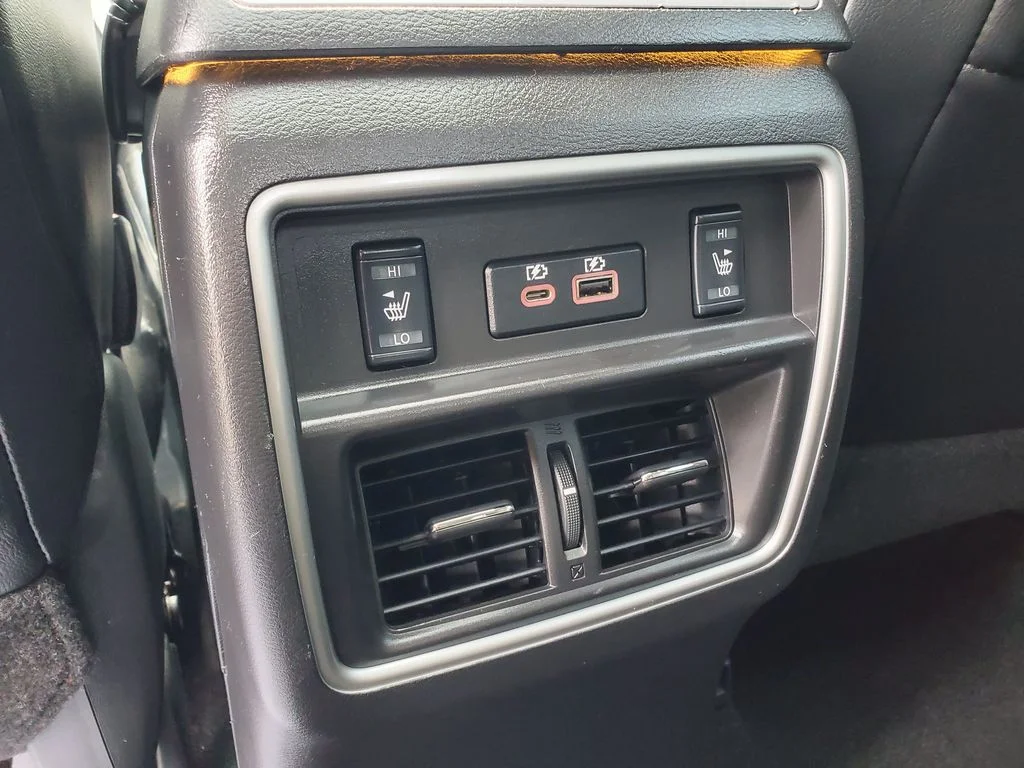 Used 2020 Black Nissan SL image 30