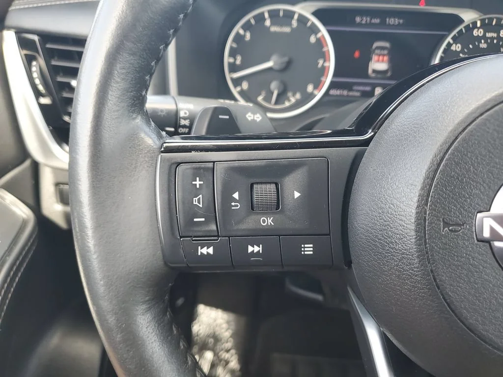 Used 2023 Black Nissan SL FWD image 20