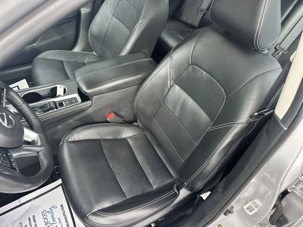 Used 2020 Silver Nissan 2.0 Platinum image 17