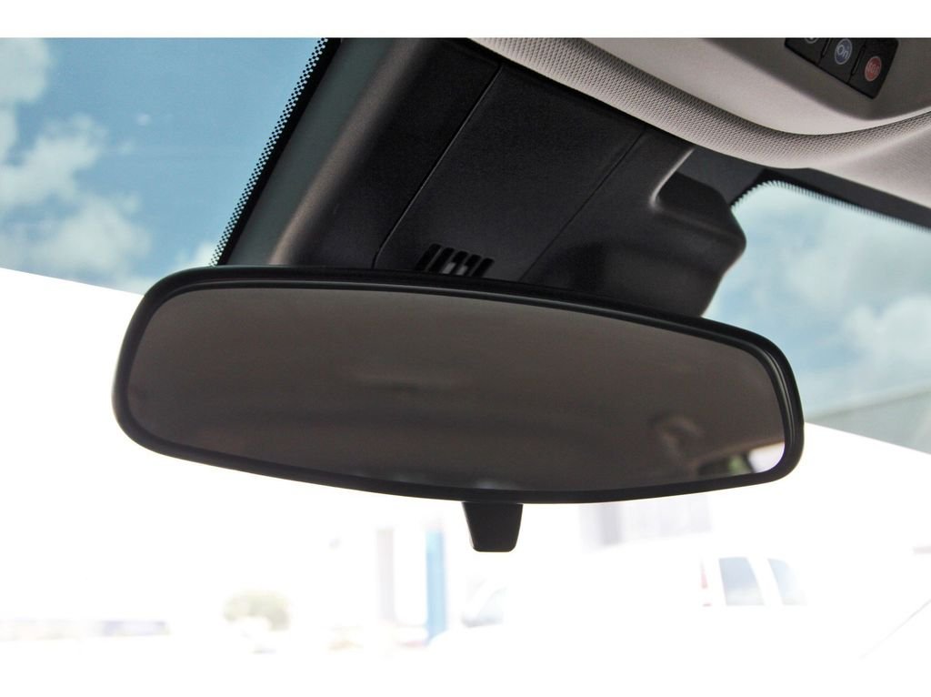 Used 2025 Gray Chevrolet ACTIV image 24