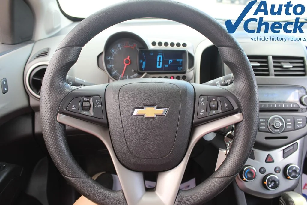 Used 2014 Blue Chevrolet LT image 14