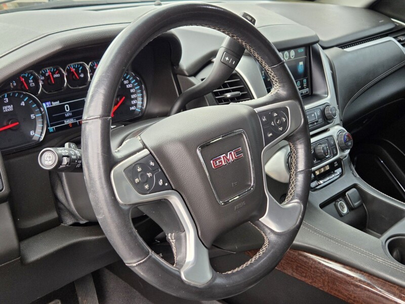 Used 2019 Onyx Black GMC SLT image 26