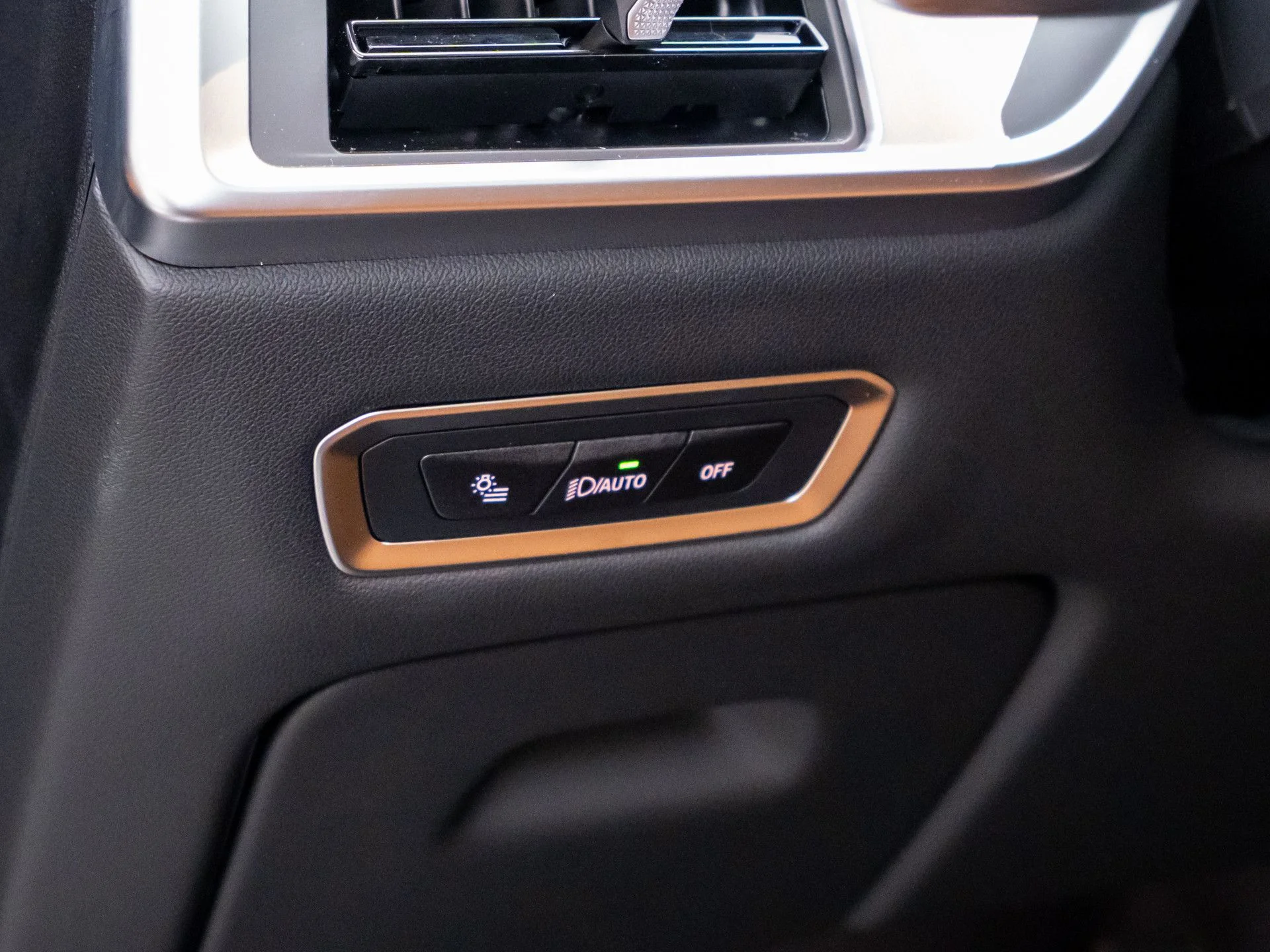 New 2026 Gray BMW xDrive40i image 22