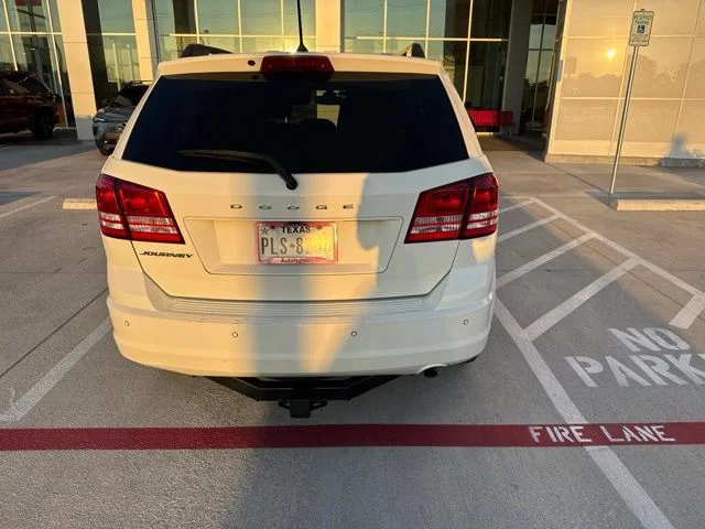 Used 2020 White Dodge SE image 4
