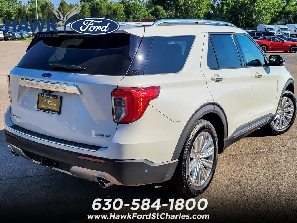 Certified Used 2022 Star White Ford Limited image 6