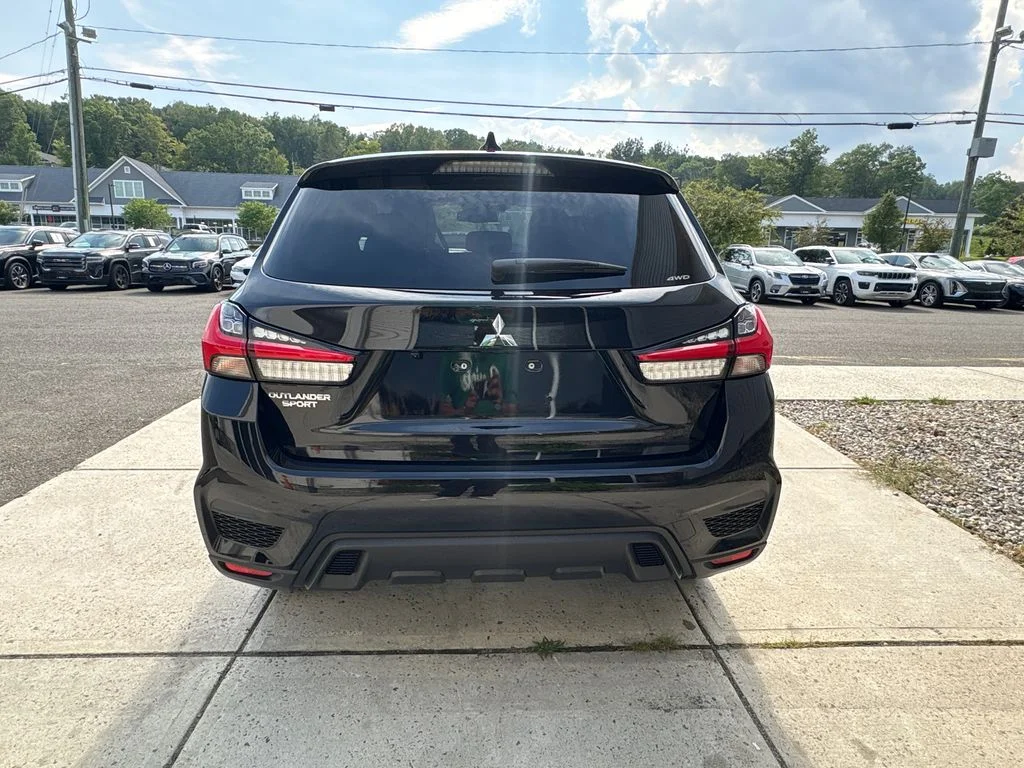 New 2026 Black Mitsubishi  image 9