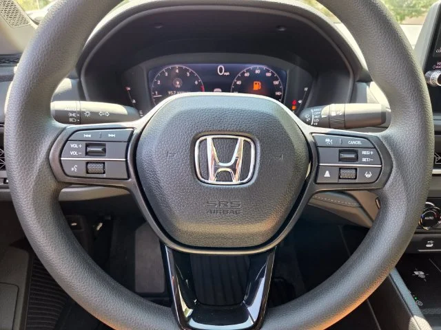 New 2026 Meteorite Gray Metallic Honda SE image 20
