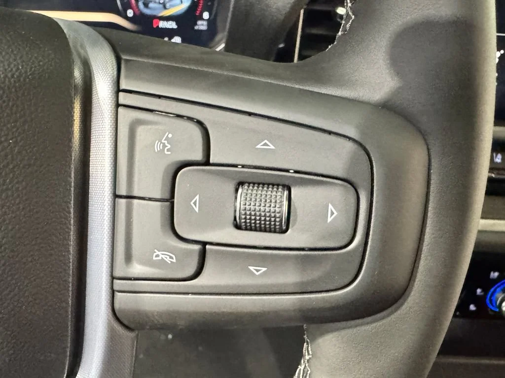 New 2026 Onyx Black GMC SLT image 18