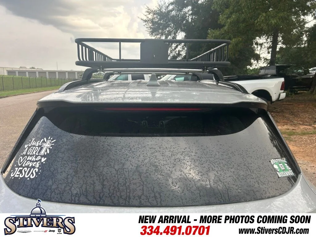 Used 2023 Gray Kia EX image 7