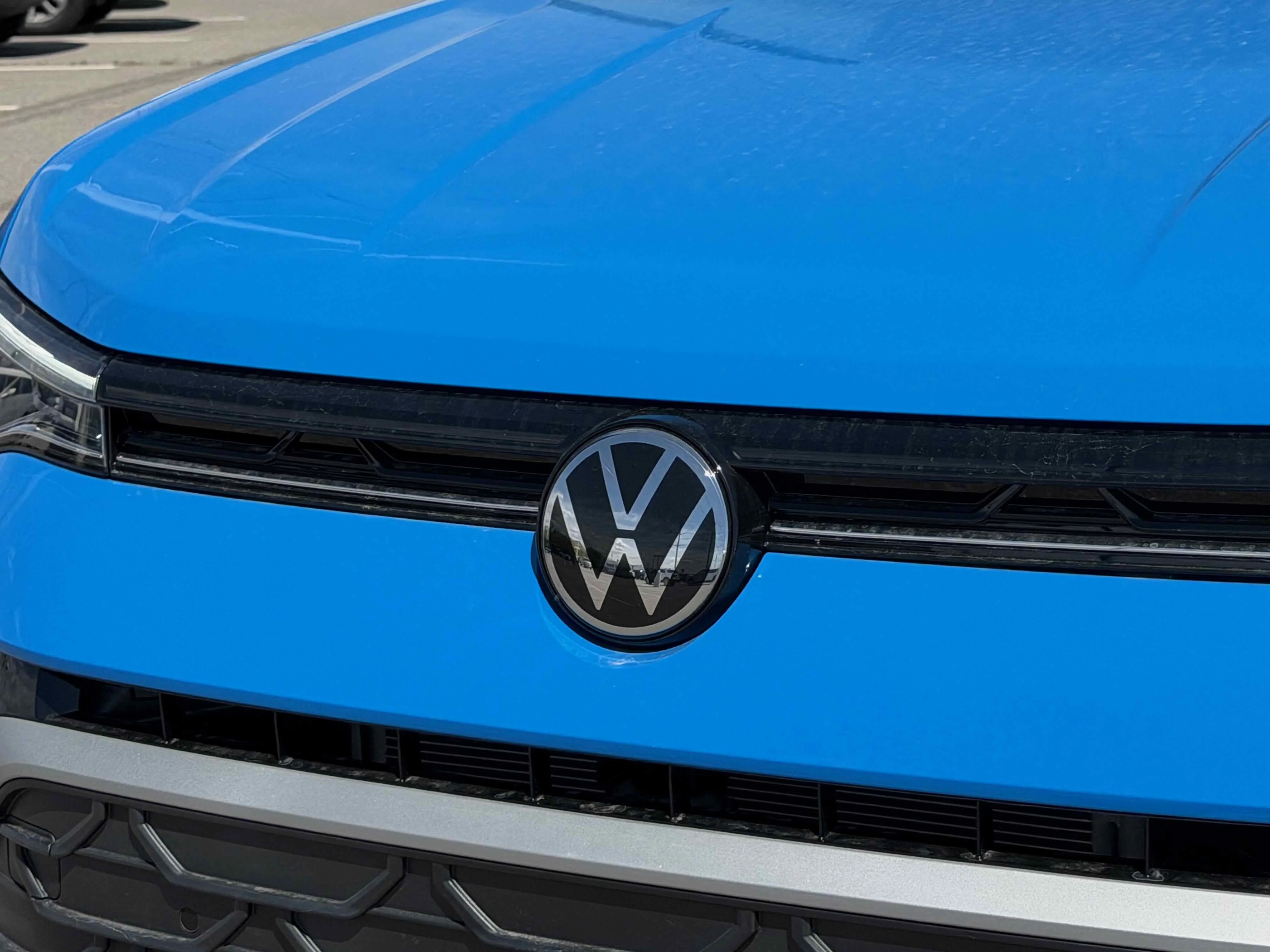 New 2026 Blue Volkswagen SE image 11