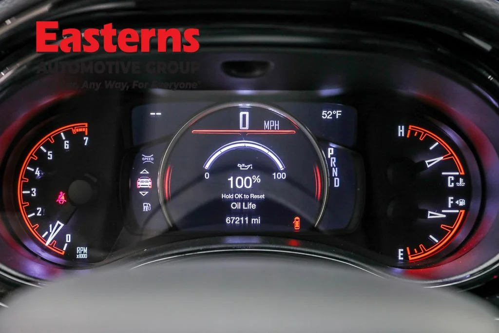 Used 2023 Gray Dodge SXT image 18