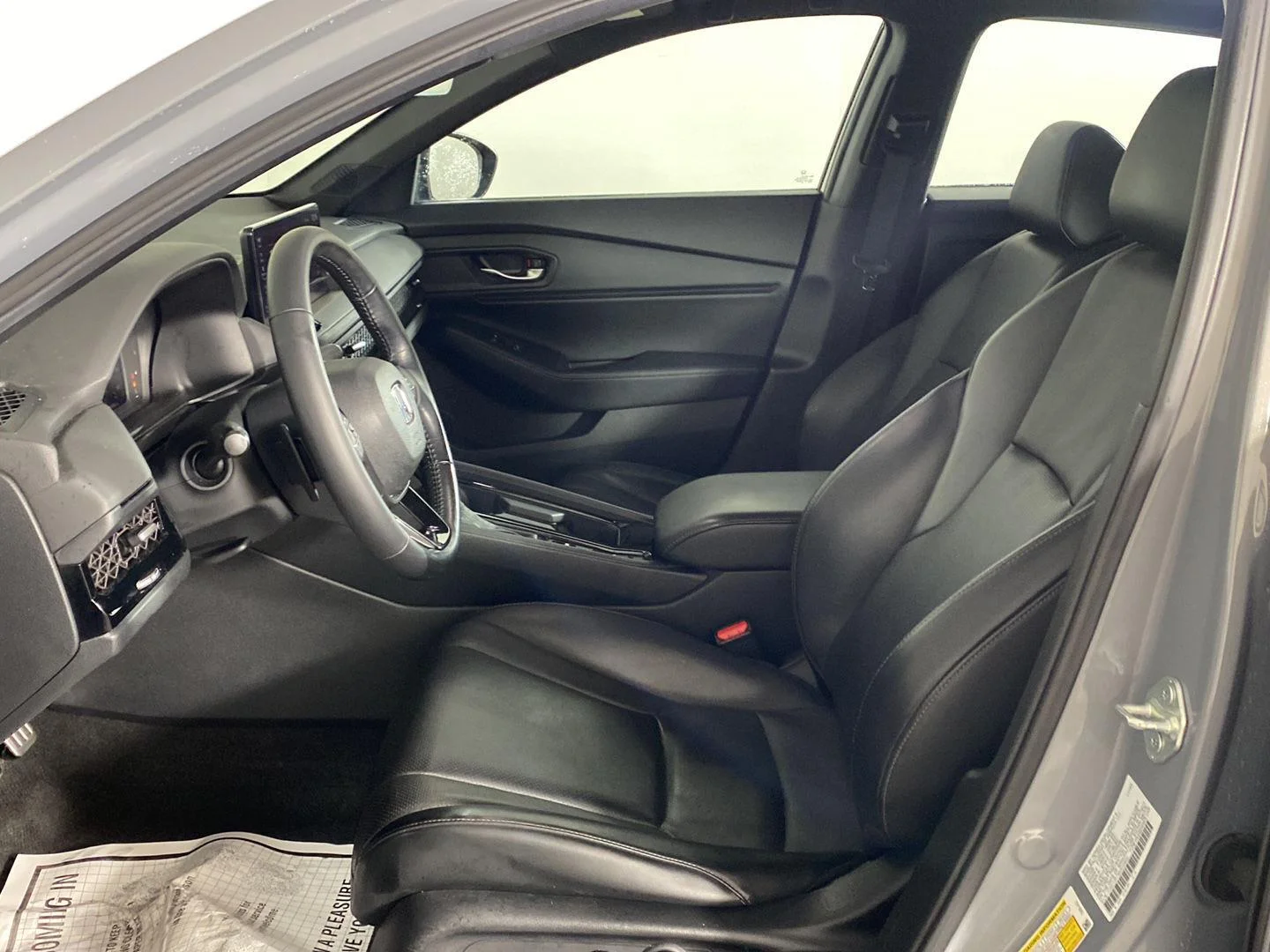 Used 2024 Urban Gray Pearl Honda Sport-L image 25