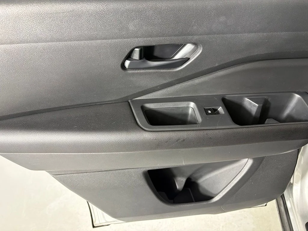 Used 2024 Silver Nissan SV image 36