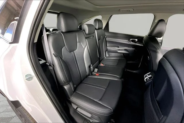 New 2026 White Kia S image 10