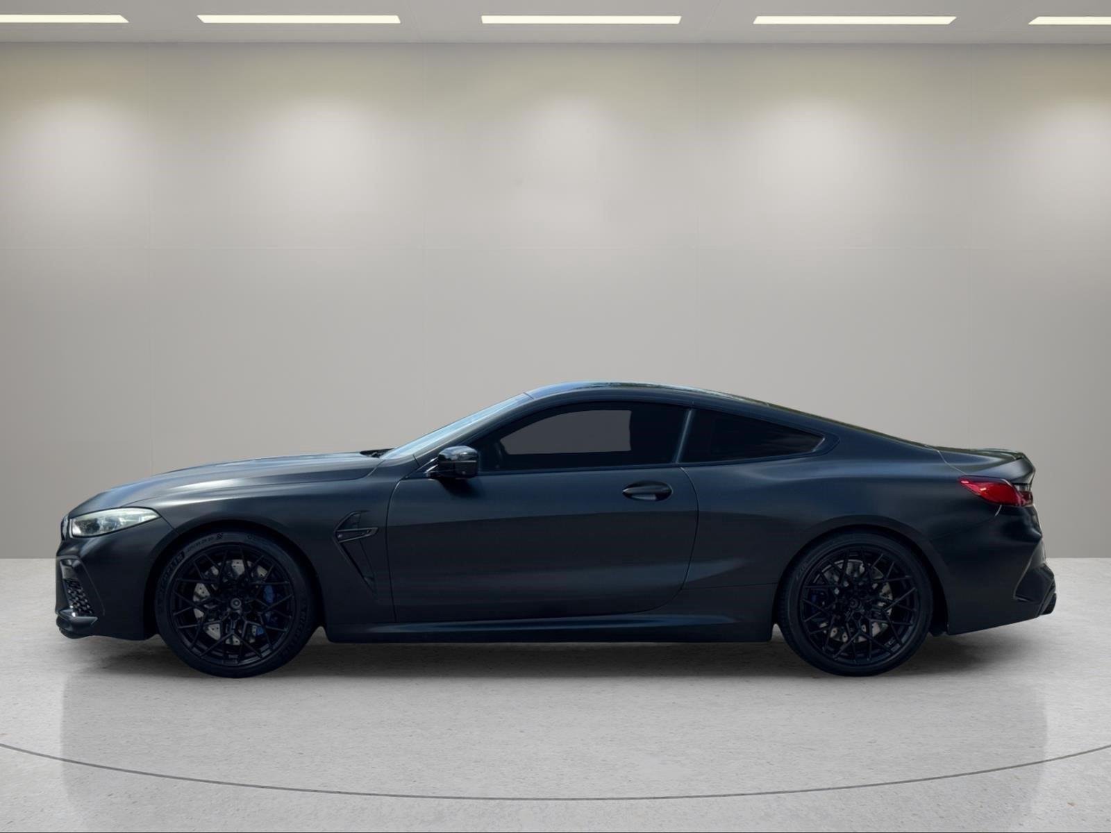 Used 2020 Alpine White BMW Competition image 2