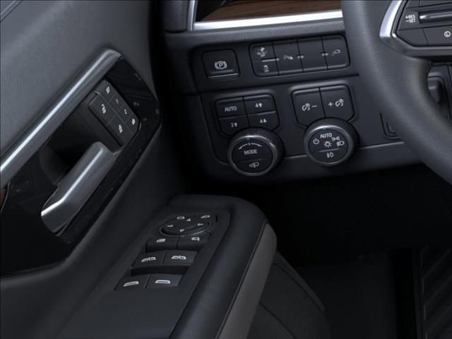 2026 Chevrolet Suburban High Country - Photo 22
