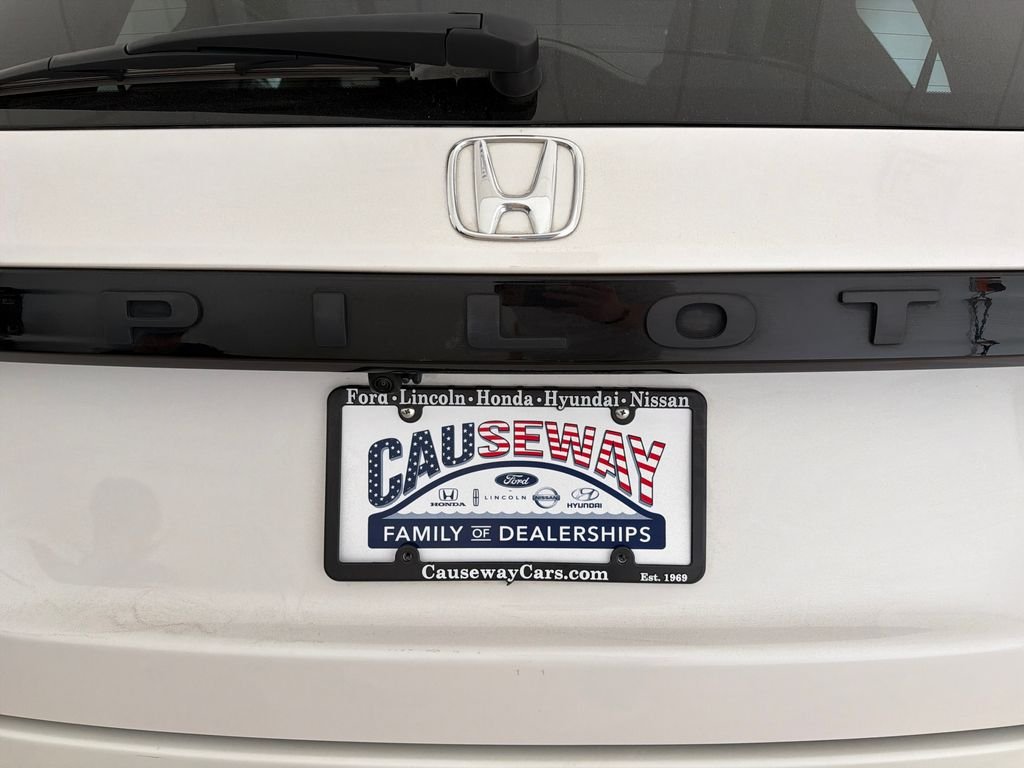 Used 2023  Honda LX image 31