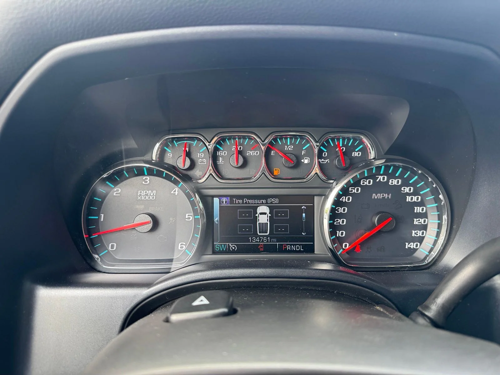 Used 2018 White Chevrolet LT image 16