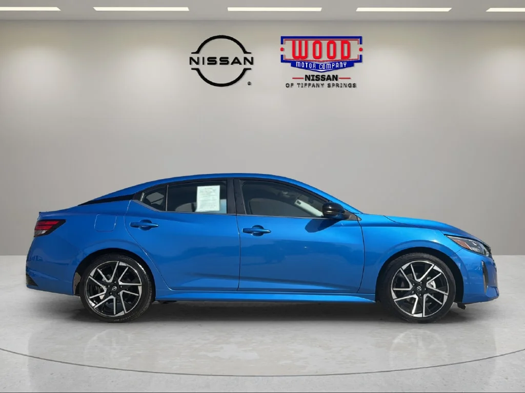 Used 2025 Electric Blue Metallic Nissan SR image 2