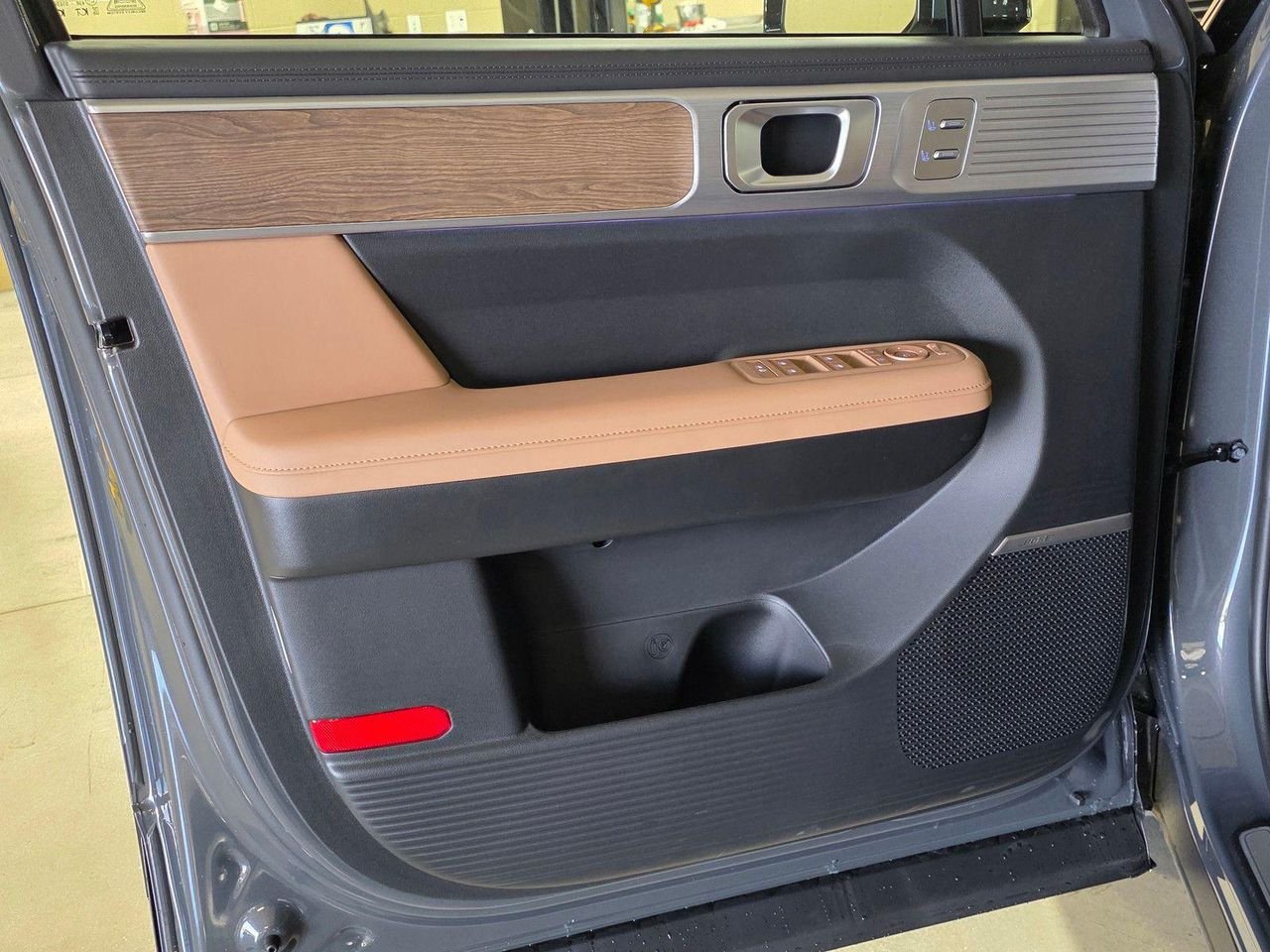 New 2026 Ecotronic Gray Hyundai Calligraphy image 21