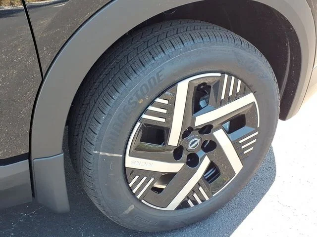 New 2026 Super Black Nissan SV image 15