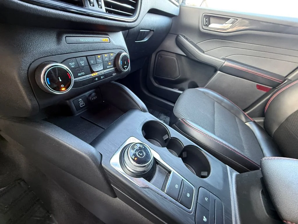 Used 2025 Black Ford ST-Line image 22