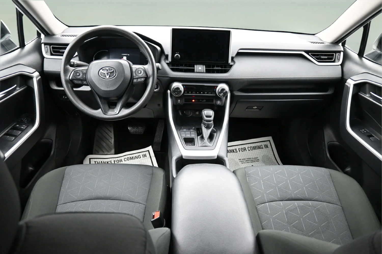 Used 2025 White Toyota XLE image 23