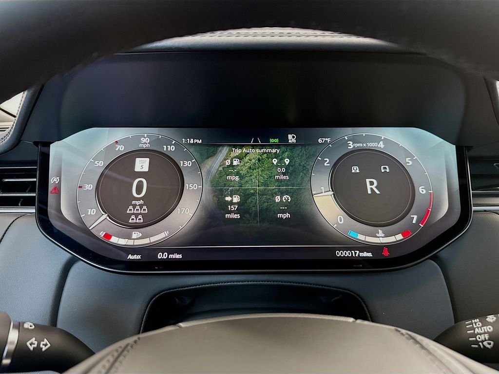 New 2026 Fuji White Land Rover SE image 32