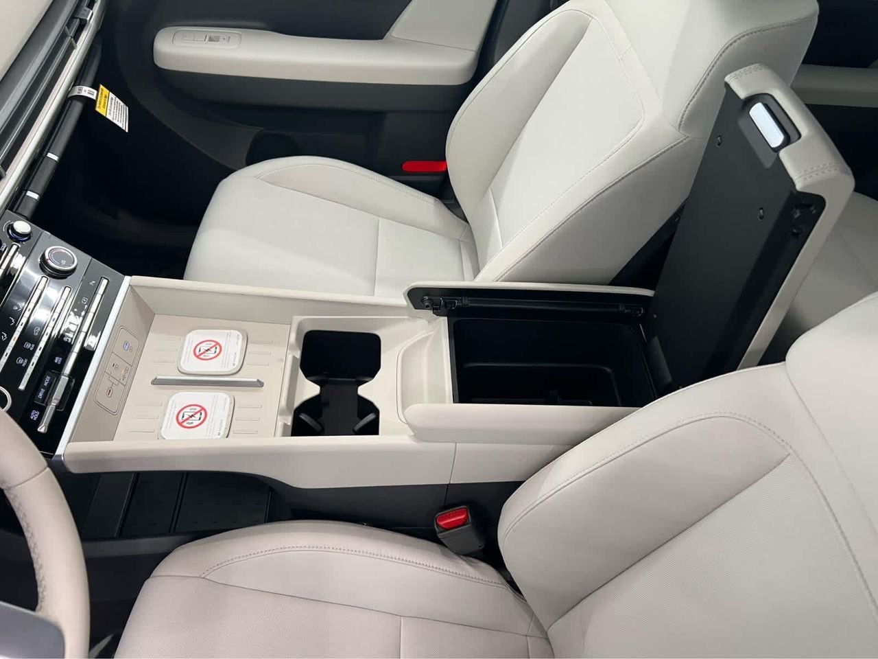New 2026 Hampton Gray Hyundai SE AWD image 18