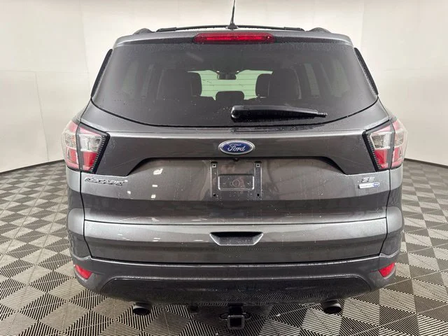 Used 2018 Gray Ford SE image 20