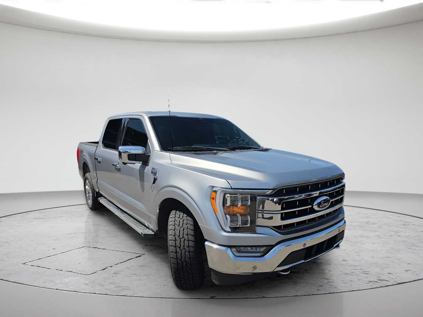 Used 2022 Iconic Silver Metallic Ford Lariat image 7